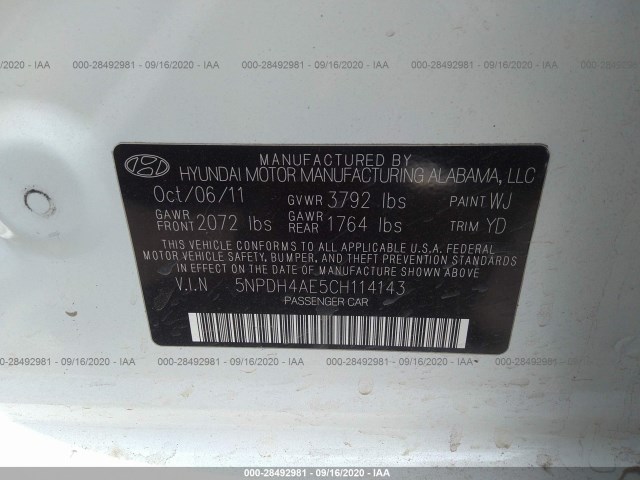 Photo 8 VIN: 5NPDH4AE5CH114143 - HYUNDAI ELANTRA 