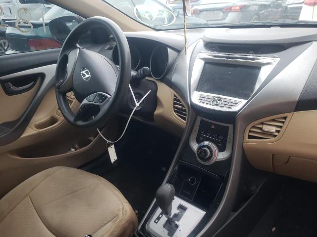 Photo 8 VIN: 5NPDH4AE5CH123232 - HYUNDAI ELANTRA GL 