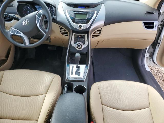 Photo 7 VIN: 5NPDH4AE5CH127264 - HYUNDAI ELANTRA GL 