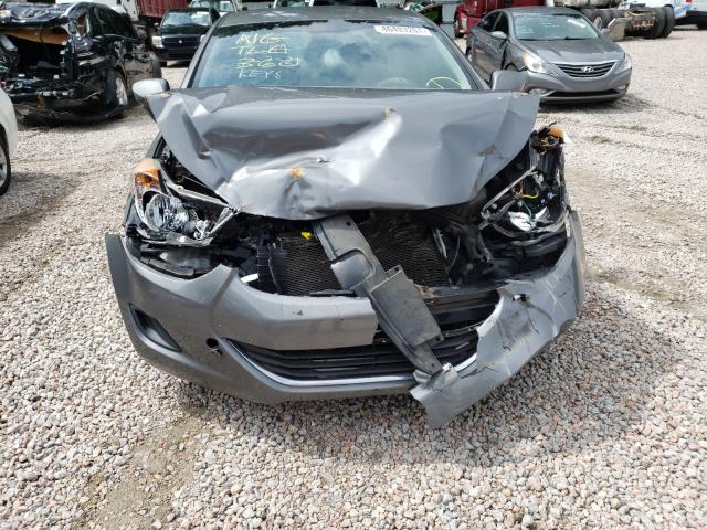 Photo 8 VIN: 5NPDH4AE5CH127443 - HYUNDAI ELANTRA GL 