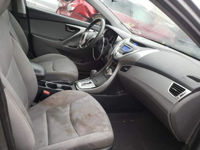 Photo 4 VIN: 5NPDH4AE5CH129015 - HYUNDAI ELANTRA GL 