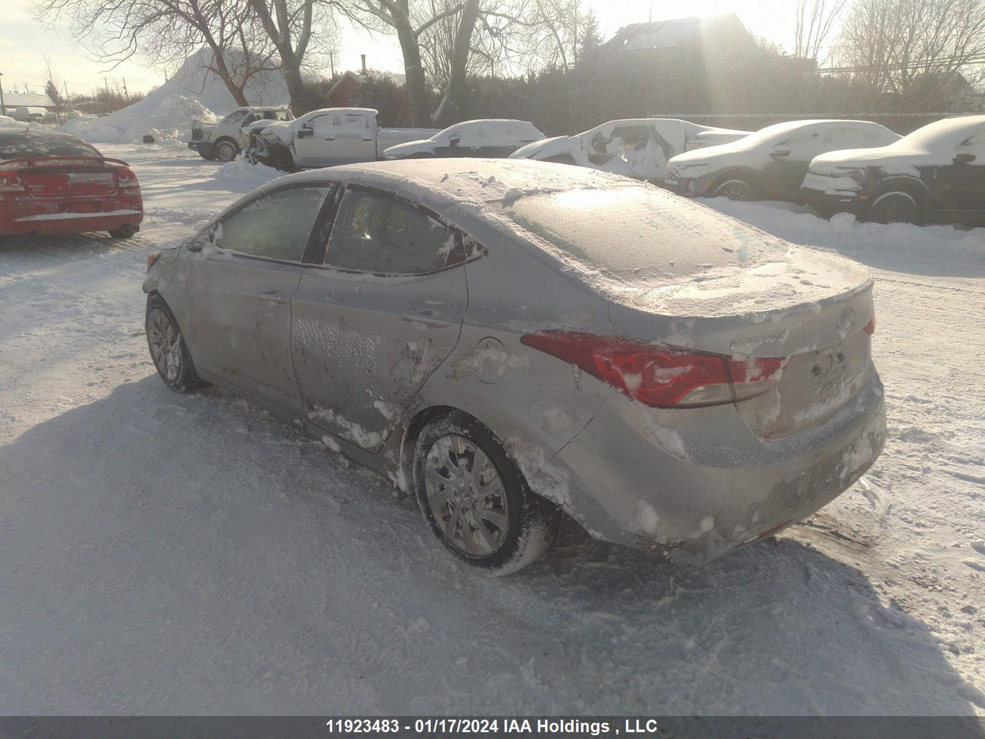 Photo 2 VIN: 5NPDH4AE5CH131699 - HYUNDAI ELANTRA 