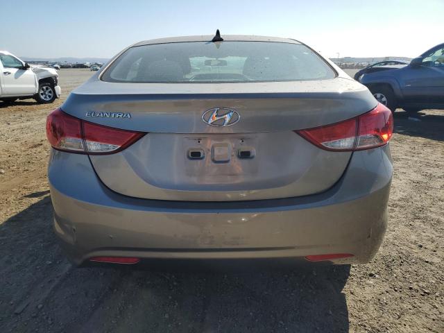 Photo 5 VIN: 5NPDH4AE5CH148793 - HYUNDAI ELANTRA GL 