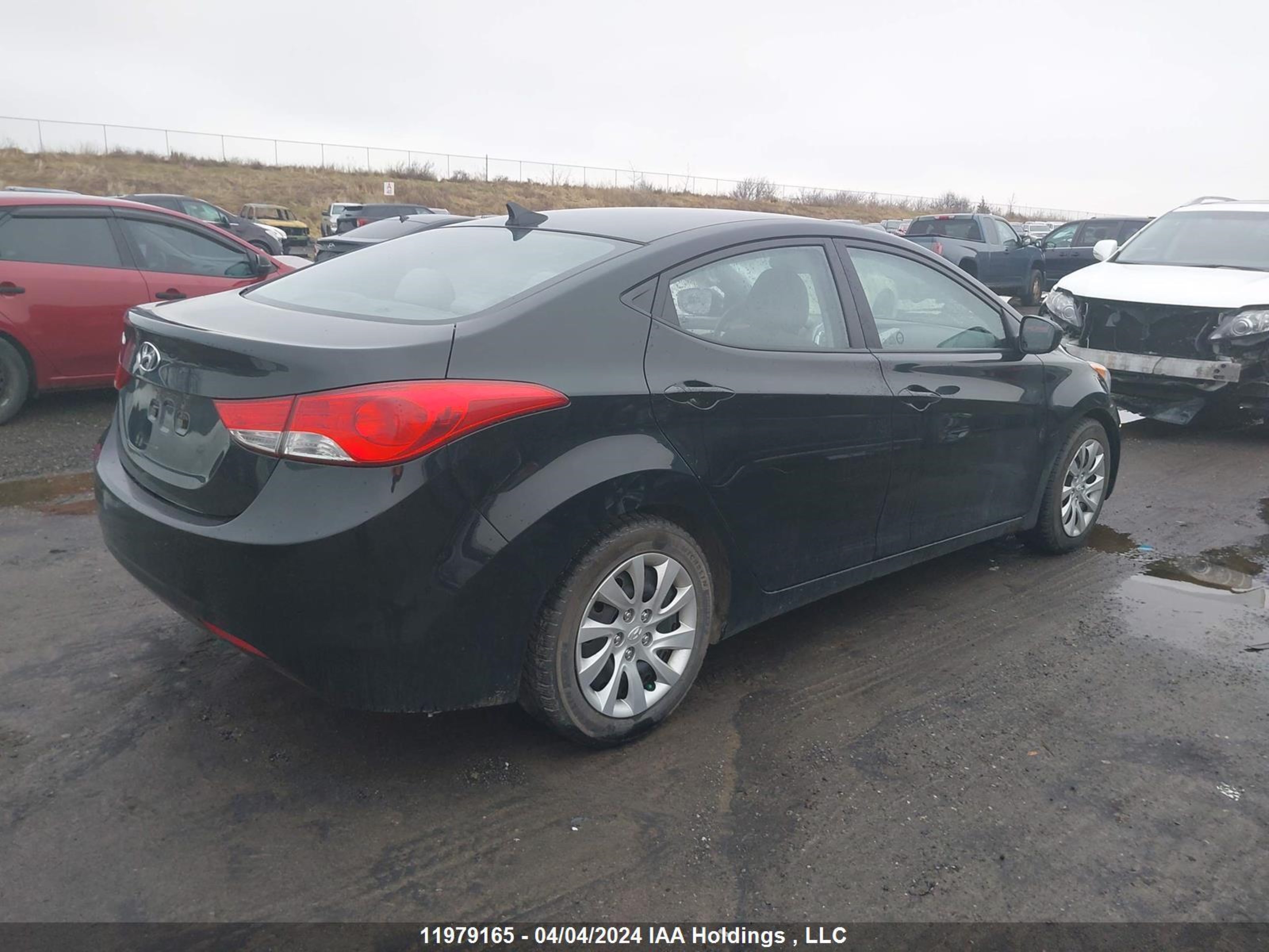 Photo 3 VIN: 5NPDH4AE5DH153879 - HYUNDAI ELANTRA 