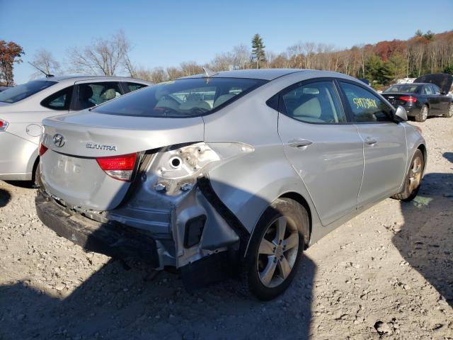 Photo 3 VIN: 5NPDH4AE5DH157091 - HYUNDAI ELANTRA GL 