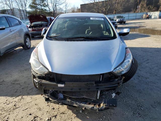 Photo 4 VIN: 5NPDH4AE5DH158144 - HYUNDAI ELANTRA 