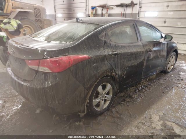 Photo 3 VIN: 5NPDH4AE5DH158239 - HYUNDAI ELANTRA 