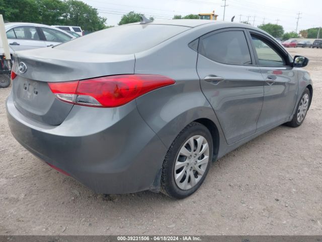 Photo 3 VIN: 5NPDH4AE5DH162016 - HYUNDAI ELANTRA 