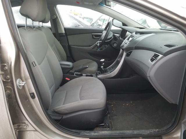 Photo 4 VIN: 5NPDH4AE5DH167586 - HYUNDAI ELANTRA GL 