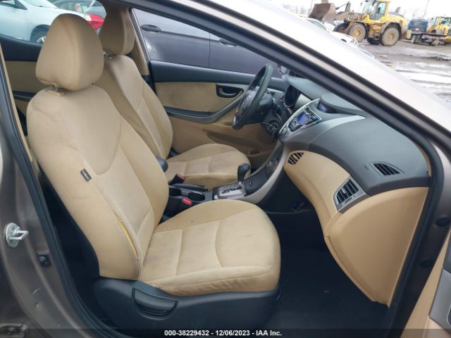 Photo 4 VIN: 5NPDH4AE5DH183965 - HYUNDAI ELANTRA 