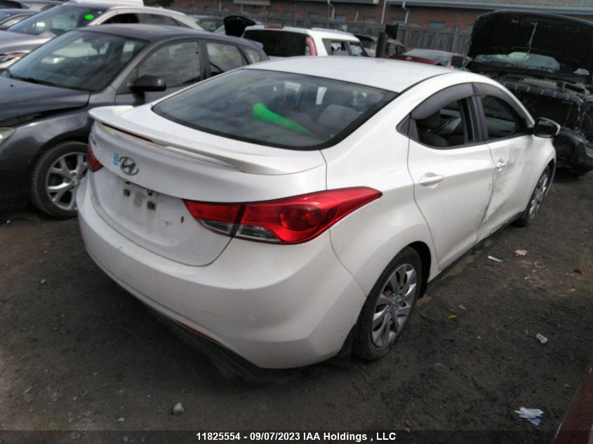 Photo 3 VIN: 5NPDH4AE5DH186994 - HYUNDAI ELANTRA 