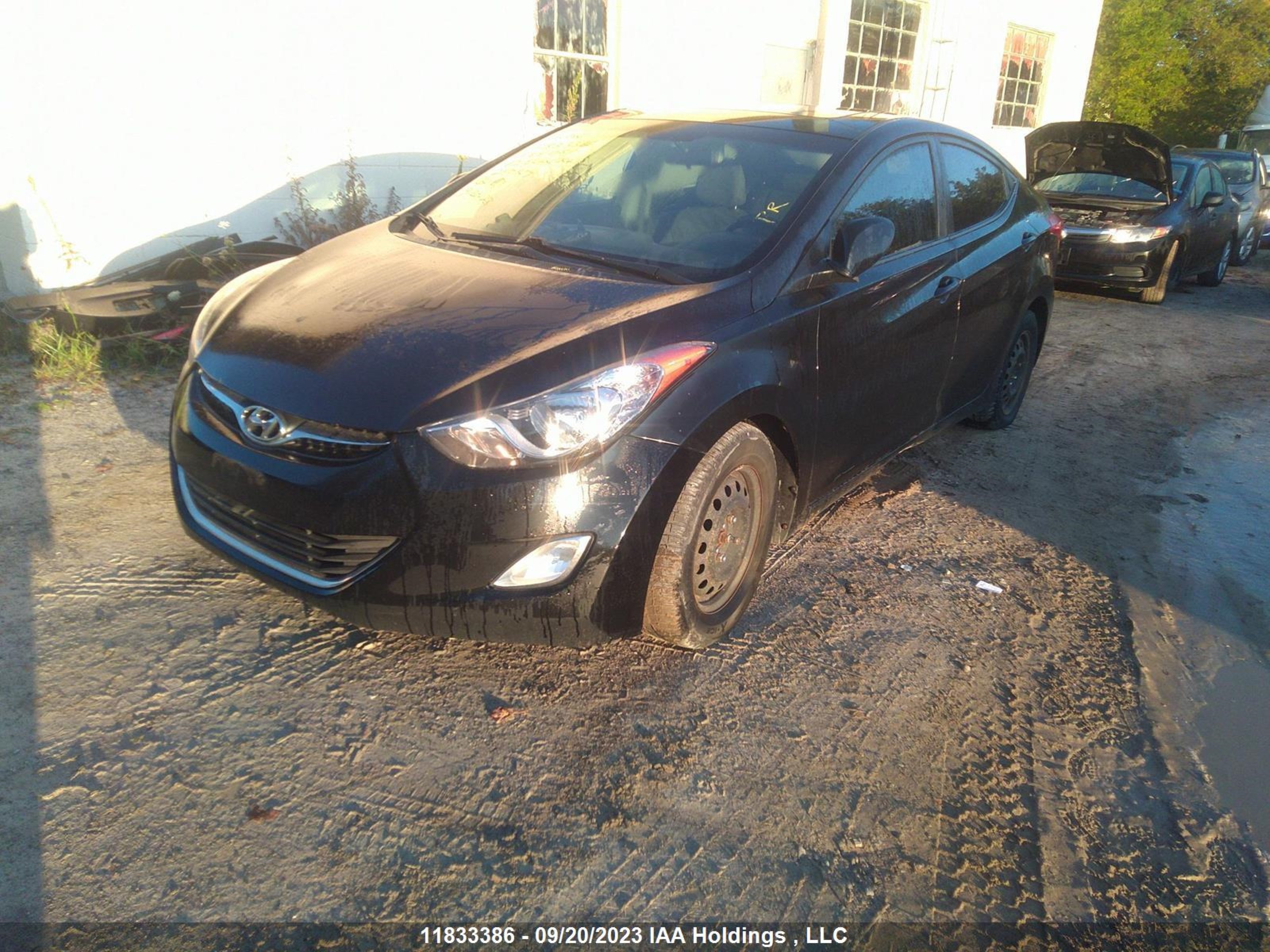 Photo 1 VIN: 5NPDH4AE5DH188051 - HYUNDAI ELANTRA 