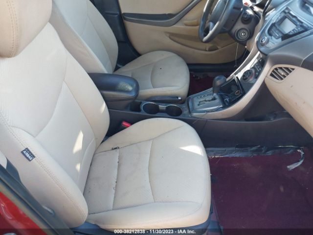 Photo 4 VIN: 5NPDH4AE5DH189667 - HYUNDAI ELANTRA 