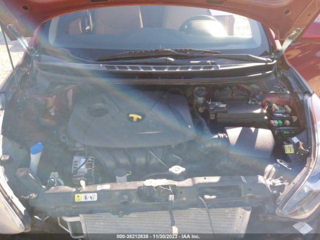 Photo 9 VIN: 5NPDH4AE5DH189667 - HYUNDAI ELANTRA 