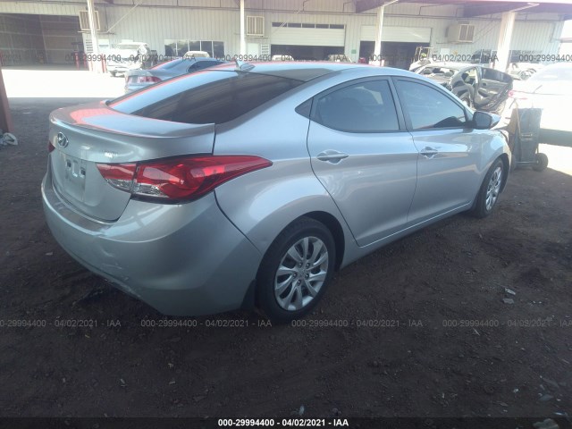 Photo 3 VIN: 5NPDH4AE5DH203003 - HYUNDAI ELANTRA 