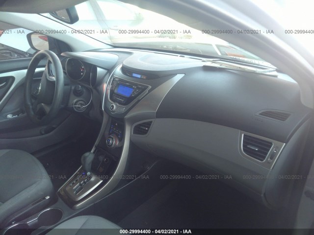 Photo 4 VIN: 5NPDH4AE5DH203003 - HYUNDAI ELANTRA 