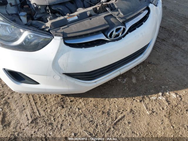 Photo 5 VIN: 5NPDH4AE5DH207617 - HYUNDAI ELANTRA 