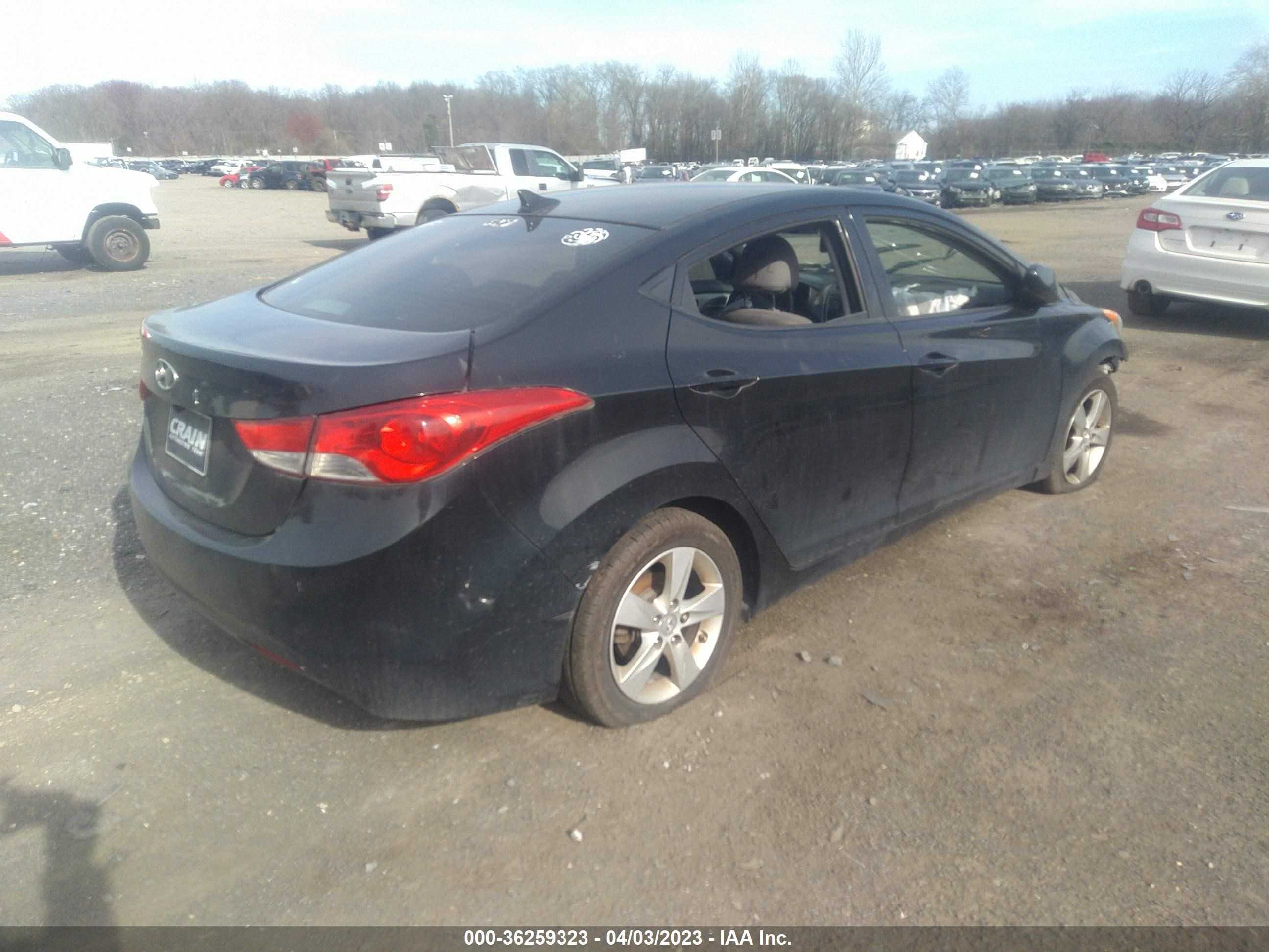 Photo 3 VIN: 5NPDH4AE5DH227365 - HYUNDAI ELANTRA 