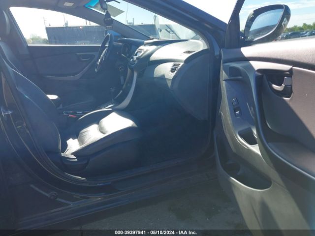 Photo 4 VIN: 5NPDH4AE5DH227737 - HYUNDAI ELANTRA 