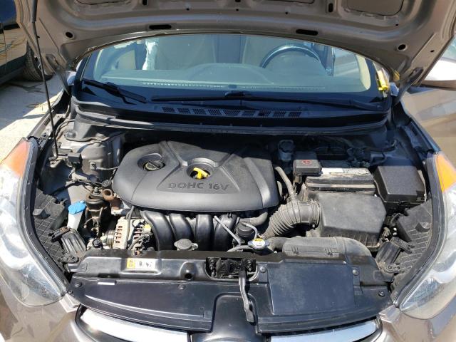 Photo 10 VIN: 5NPDH4AE5DH233151 - HYUNDAI ELANTRA 