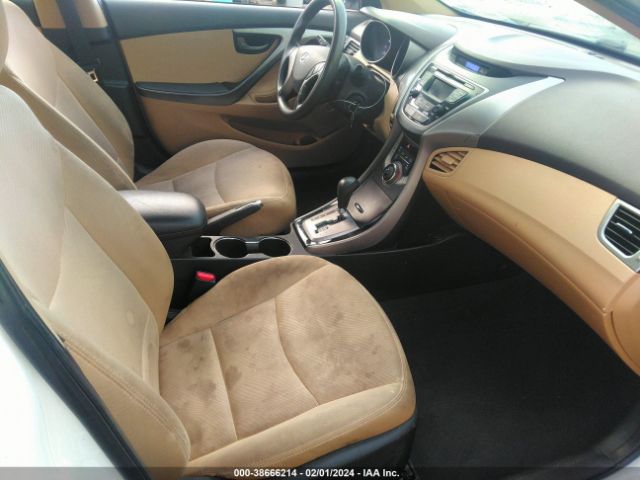 Photo 4 VIN: 5NPDH4AE5DH233764 - HYUNDAI ELANTRA 