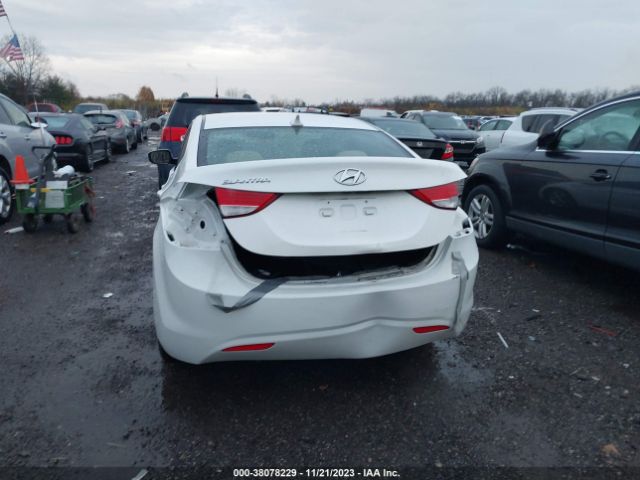 Photo 5 VIN: 5NPDH4AE5DH239354 - HYUNDAI ELANTRA 