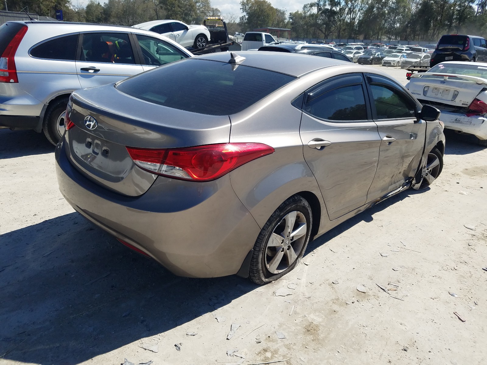 Photo 3 VIN: 5NPDH4AE5DH241489 - HYUNDAI ELANTRA GL 