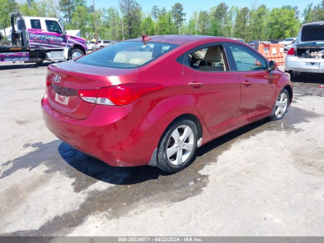 Photo 3 VIN: 5NPDH4AE5DH264755 - HYUNDAI ELANTRA 