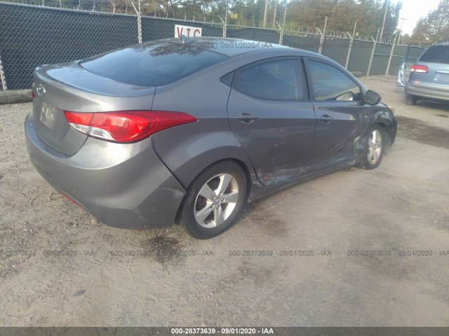 Photo 3 VIN: 5NPDH4AE5DH267199 - HYUNDAI ELANTRA 