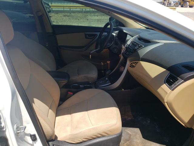 Photo 4 VIN: 5NPDH4AE5DH307121 - HYUNDAI ELANTRA GL 