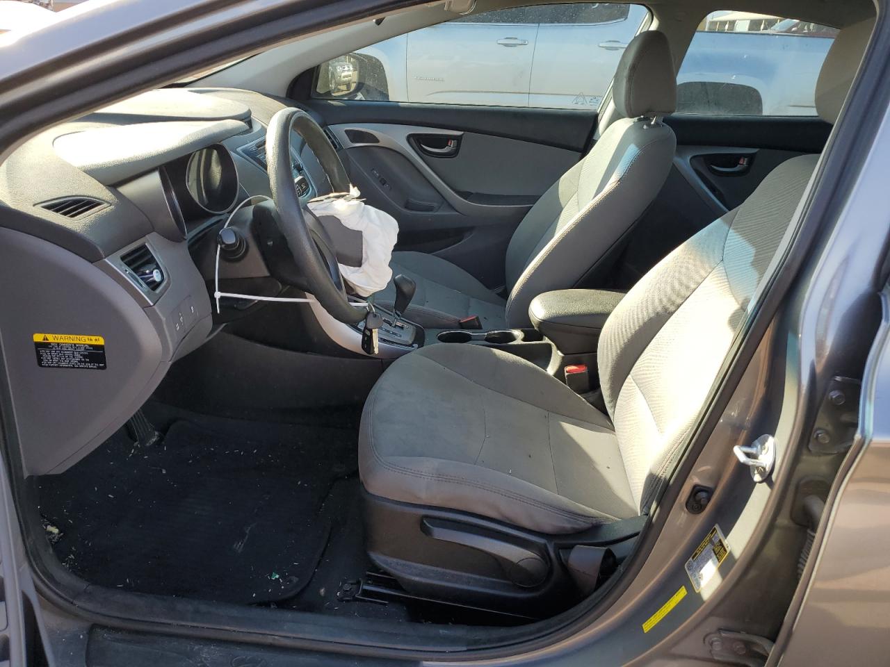 Photo 6 VIN: 5NPDH4AE5DH318622 - HYUNDAI ELANTRA 