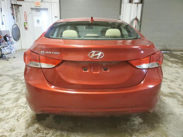 Photo 5 VIN: 5NPDH4AE5DH320645 - HYUNDAI ELANTRA 