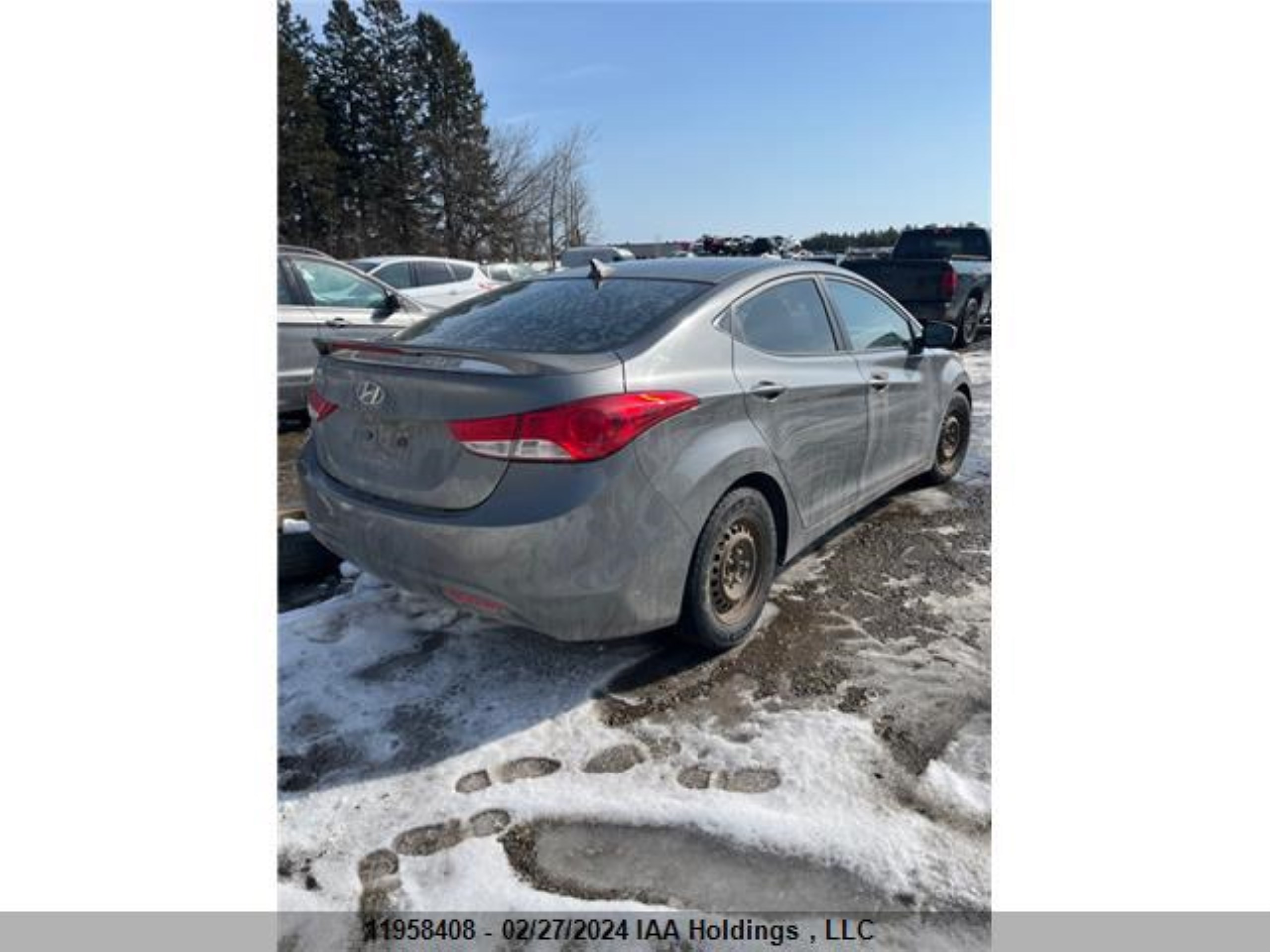 Photo 3 VIN: 5NPDH4AE5DH322167 - HYUNDAI ELANTRA 