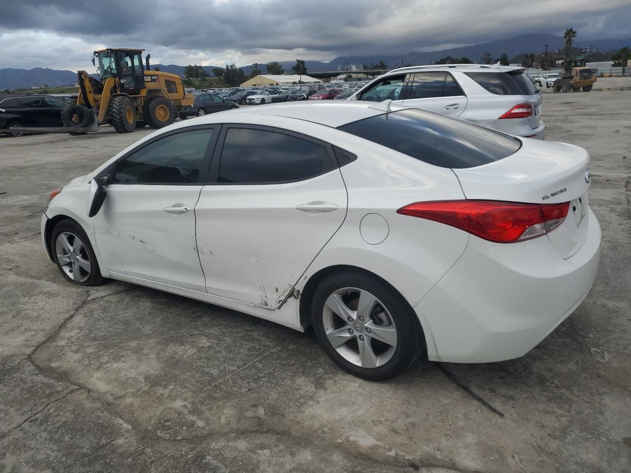 Photo 1 VIN: 5NPDH4AE5DH332200 - HYUNDAI ELANTRA 