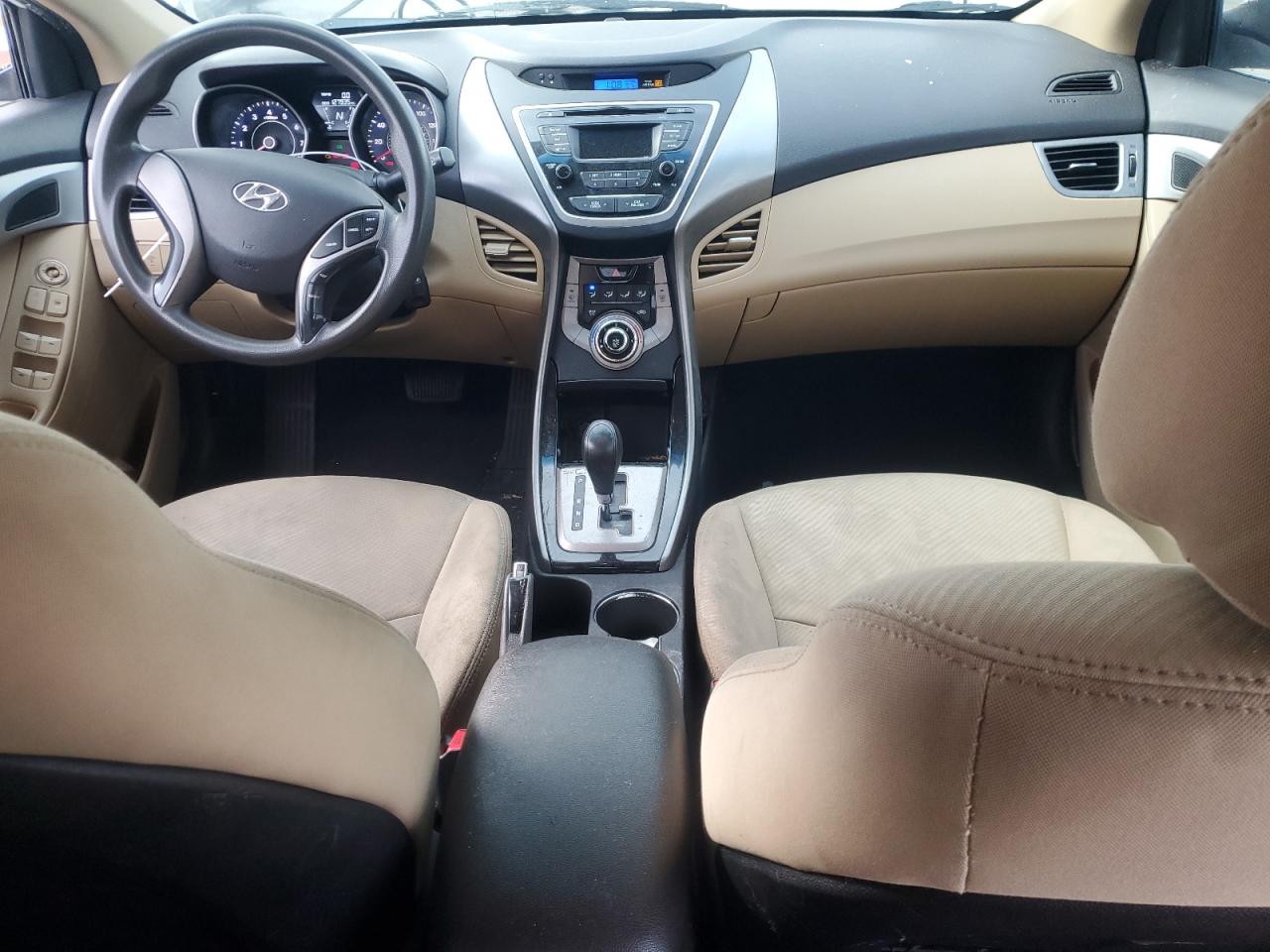 Photo 7 VIN: 5NPDH4AE5DH332200 - HYUNDAI ELANTRA 