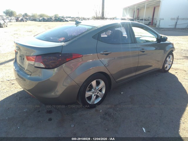 Photo 3 VIN: 5NPDH4AE5DH332603 - HYUNDAI ELANTRA 