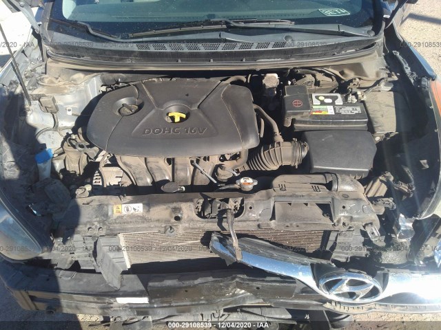 Photo 9 VIN: 5NPDH4AE5DH332603 - HYUNDAI ELANTRA 