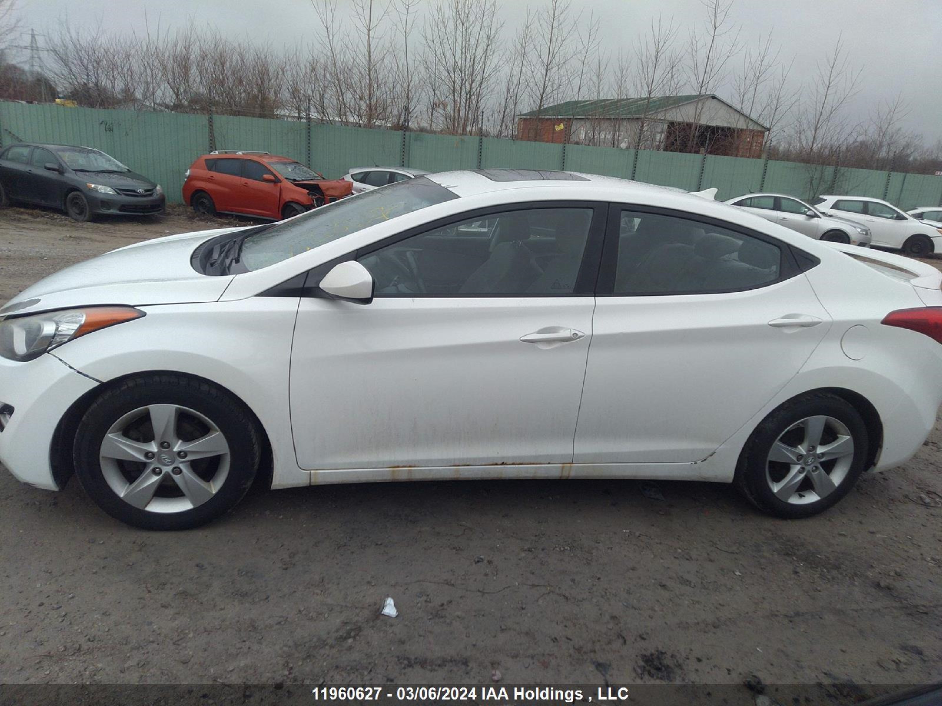 Photo 13 VIN: 5NPDH4AE5DH332682 - HYUNDAI ELANTRA 