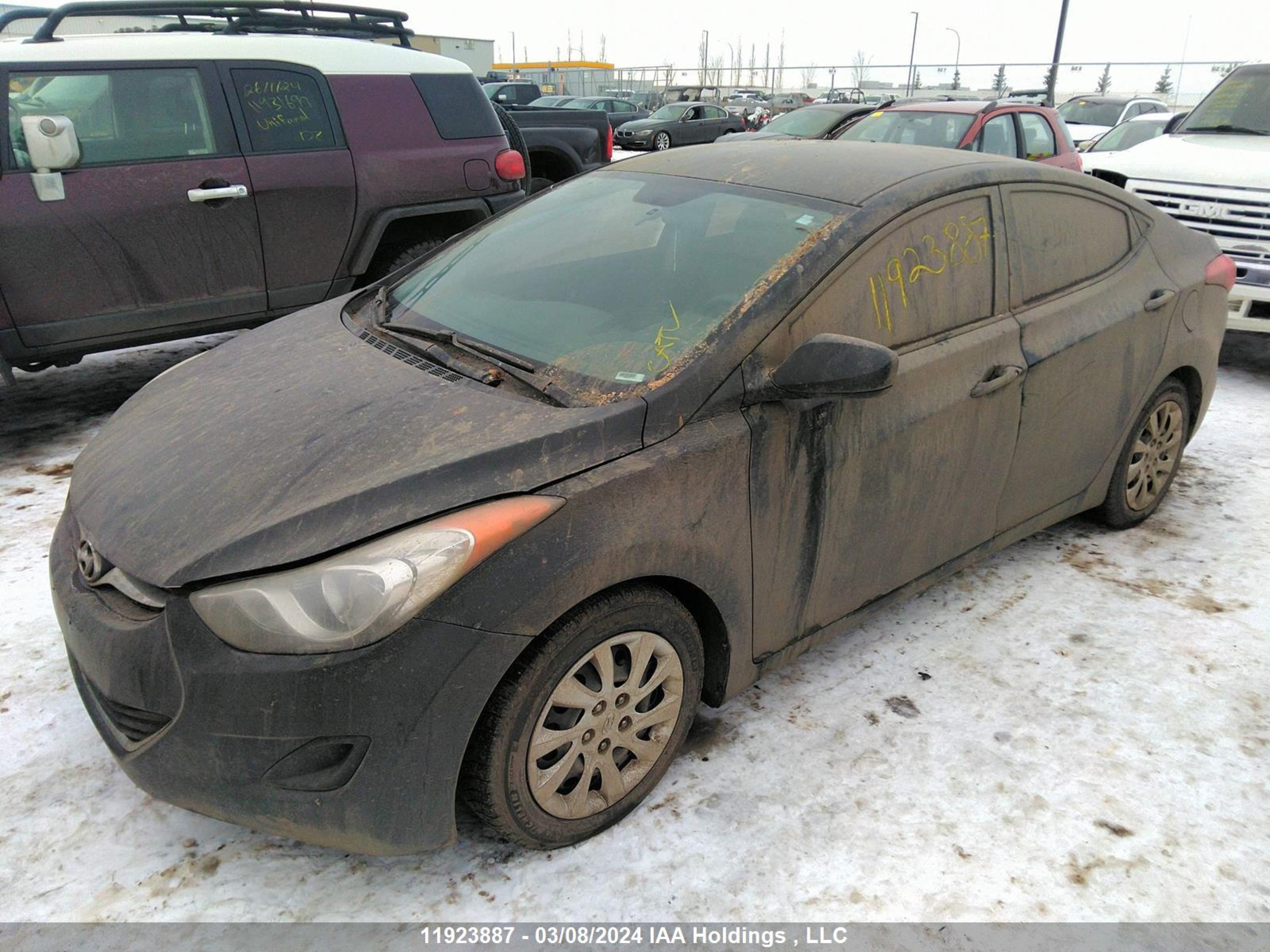 Photo 1 VIN: 5NPDH4AE5DH355203 - HYUNDAI ELANTRA 