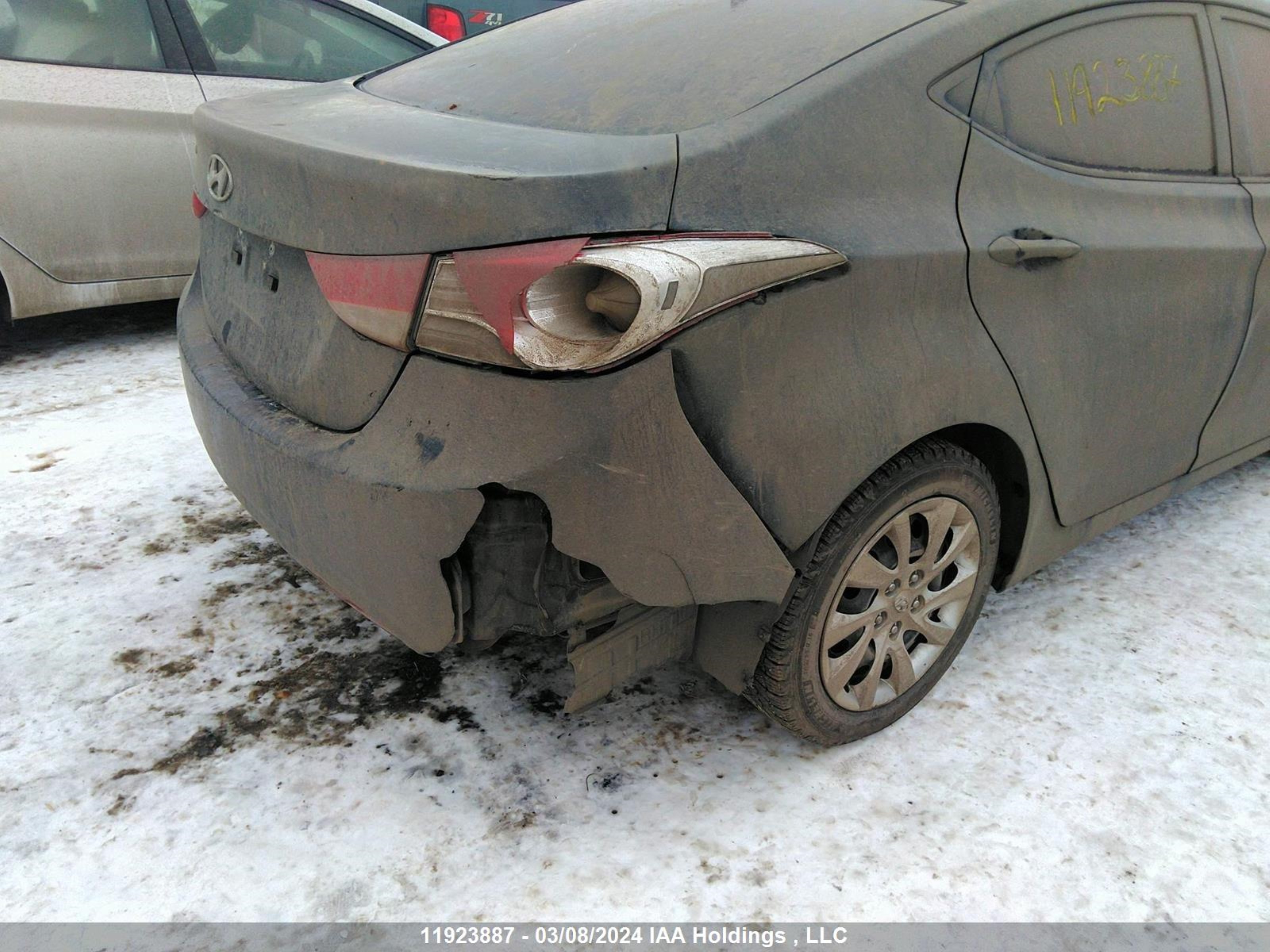 Photo 5 VIN: 5NPDH4AE5DH355203 - HYUNDAI ELANTRA 