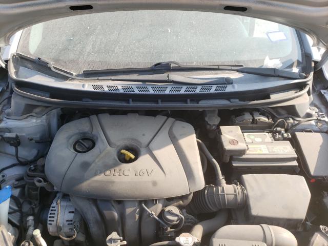 Photo 6 VIN: 5NPDH4AE5DH359008 - HYUNDAI ELANTRA GL 