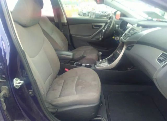 Photo 4 VIN: 5NPDH4AE5DH371188 - HYUNDAI ELANTRA 