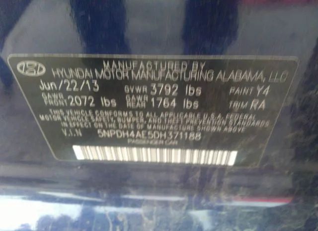 Photo 8 VIN: 5NPDH4AE5DH371188 - HYUNDAI ELANTRA 