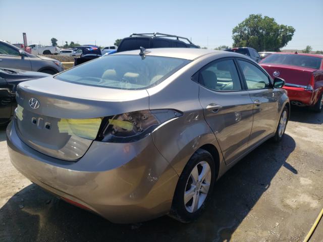 Photo 3 VIN: 5NPDH4AE5DH381008 - HYUNDAI ELANTRA GL 