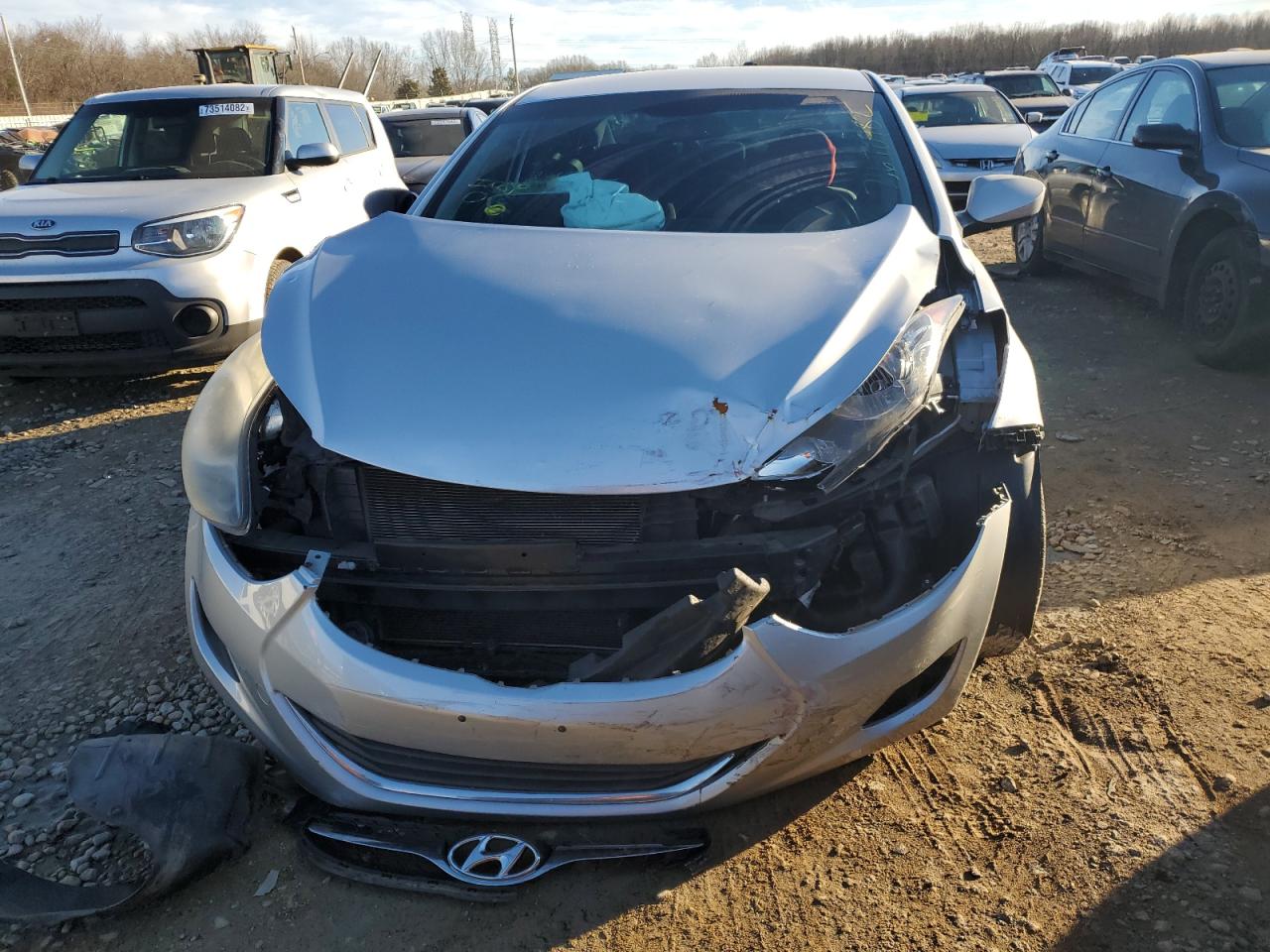 Photo 4 VIN: 5NPDH4AE5DH382689 - HYUNDAI ELANTRA 