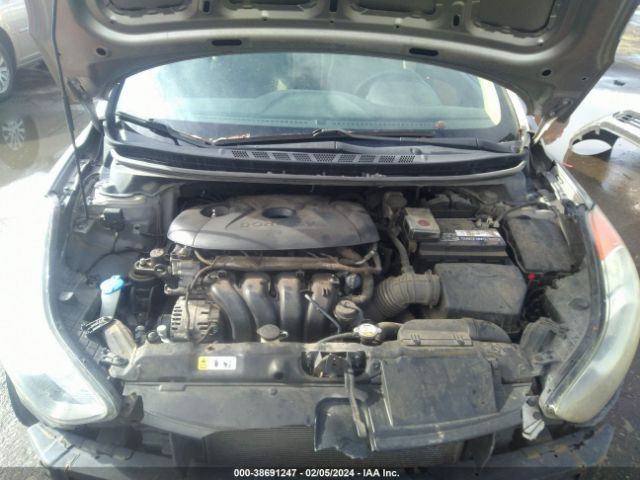 Photo 9 VIN: 5NPDH4AE5DH388542 - HYUNDAI ELANTRA 