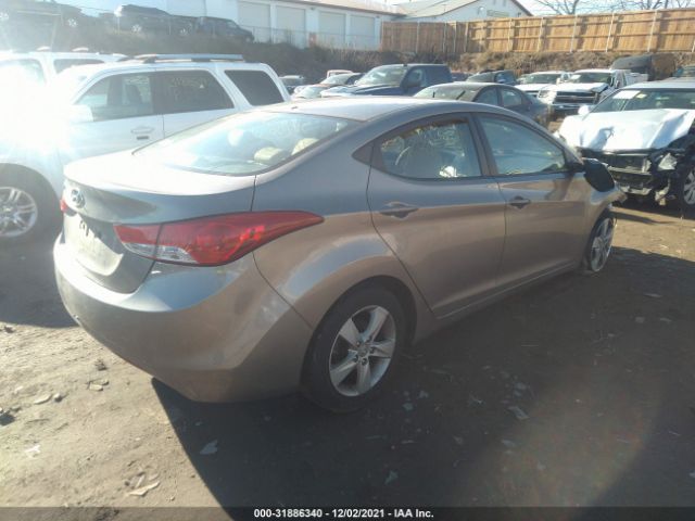 Photo 3 VIN: 5NPDH4AE5DH392008 - HYUNDAI ELANTRA 