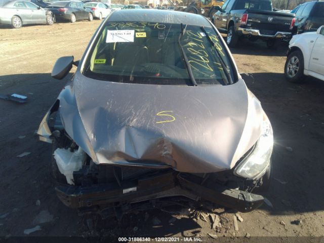 Photo 9 VIN: 5NPDH4AE5DH392008 - HYUNDAI ELANTRA 