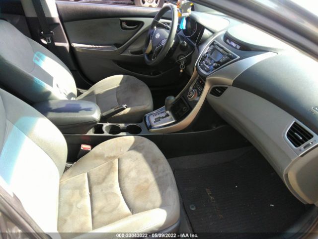 Photo 4 VIN: 5NPDH4AE5DH409325 - HYUNDAI ELANTRA 