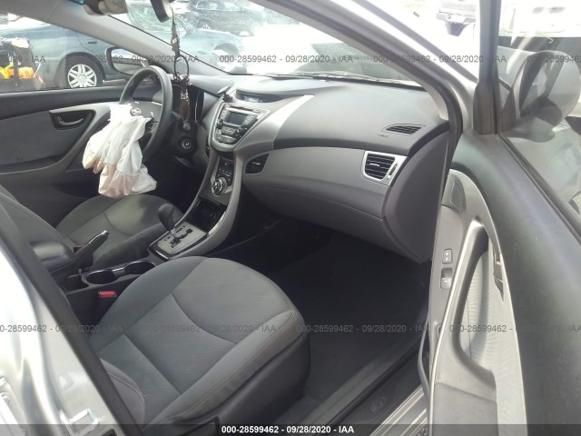 Photo 4 VIN: 5NPDH4AE5DH423628 - HYUNDAI ELANTRA 